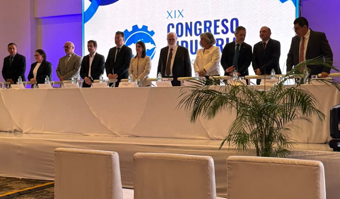 FECAICA acompaña a ANDI Honduras en el XIX Congreso Industrial 2026 y reafirma su compromiso con la industria regional